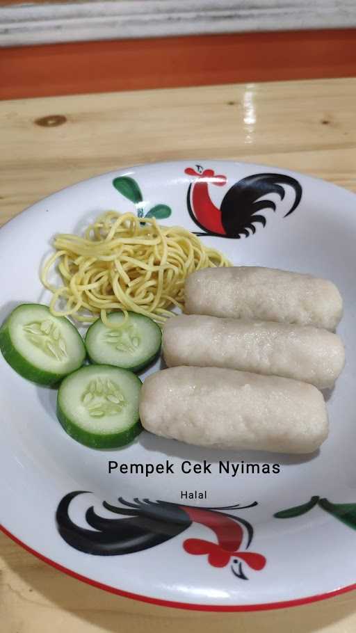 Pempek Cek Nyimas 9