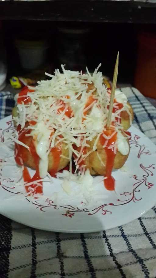 Seblak Sultan Dan Lumpia Legend/Queen Takoyaki 1