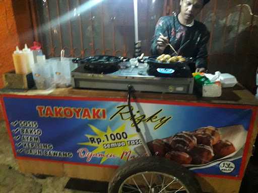 Takoyaki Rizki Utan Kayu Utara 3