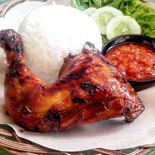 Warung Makan Amanda 4