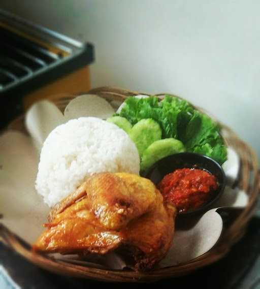 Warung Makan Amanda 1