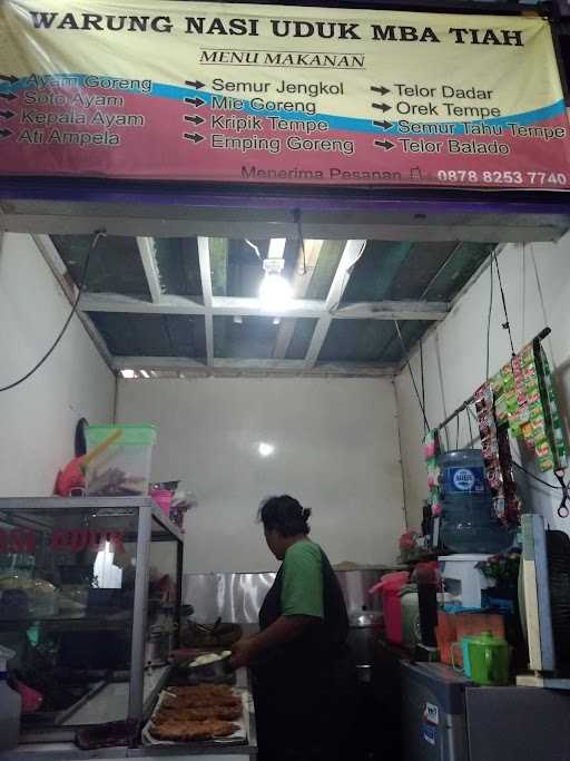 Warung Nasi Uduk Tiah 9