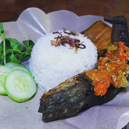 Warung Soto & Ayam Penyet Mba Vera 3