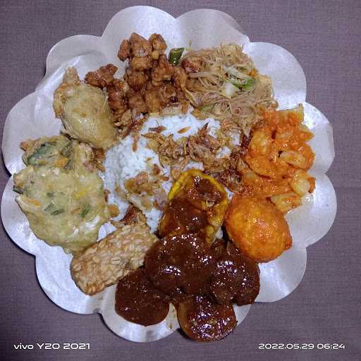 Nasi Uduk Kameumeut 10