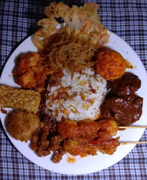 Nasi Uduk Kameumeut 9