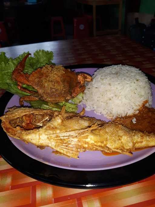 Pecel Lele & Seafood 88 5