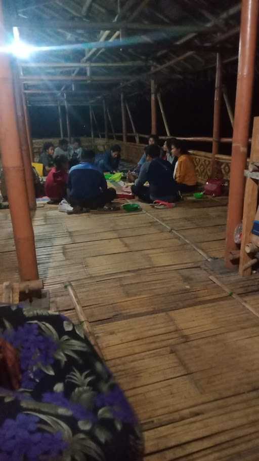 Rm Saung Bahari Seafood Mpo Nju 9