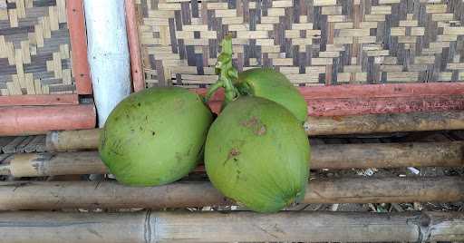 Saung Ikan Bakar Ibu Emung 5