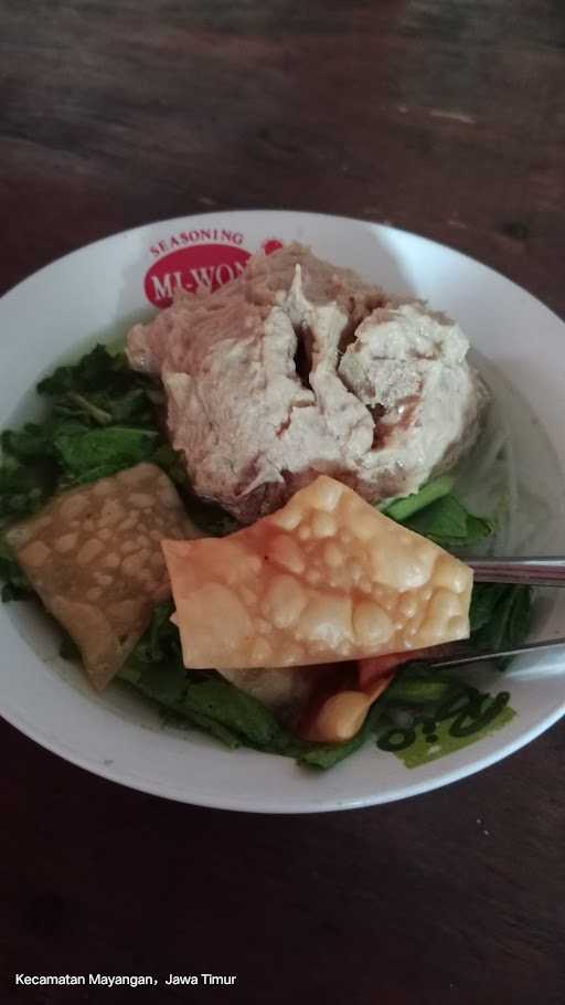 Bakso Jumbo & Beranak Bledoz 7