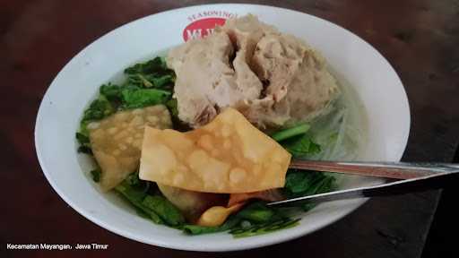 Bakso Jumbo & Beranak Bledoz 8