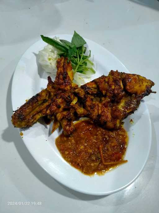 Ayam & Bebek Bakar Cak Son Mayong 1