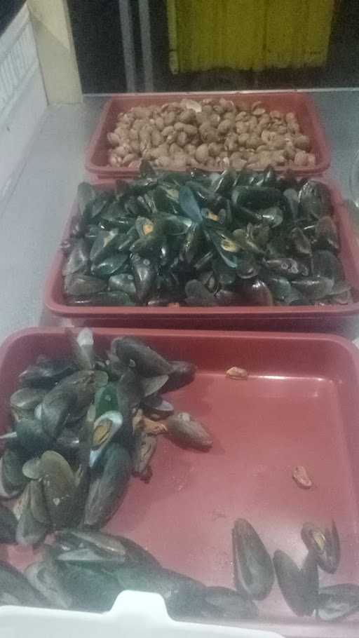 Nyerang Kerang Seafood 6