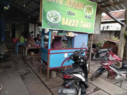 Warung Biru Mie Ayam Pak Ipo 6