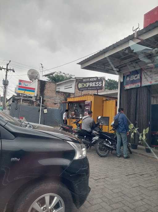 Roti Kesu Express - Sm Raja Km 9 3