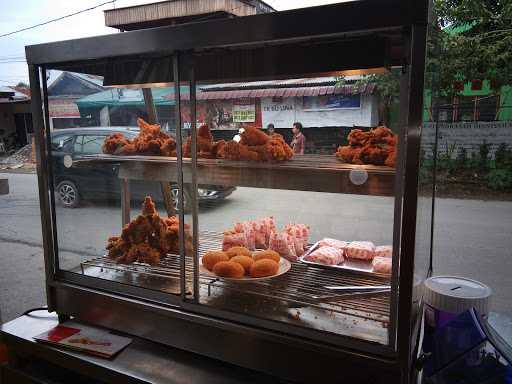 Hisana Fried Chicken Jl. Selamat 2