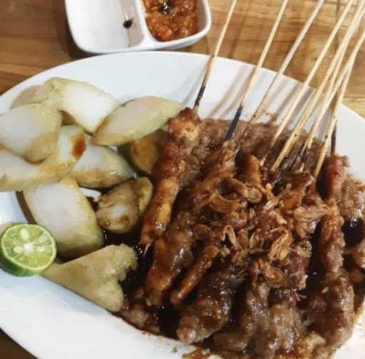 Sate Madura Cak Kelut 1