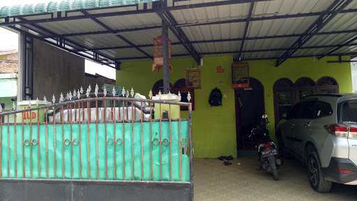 Warung Ayam Penyet Mbak Nartik 3