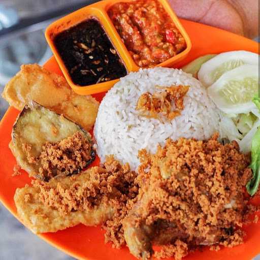 Ayam Kremes Prambanan 6