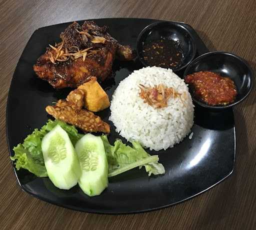 Ayam Penyet Deko 1