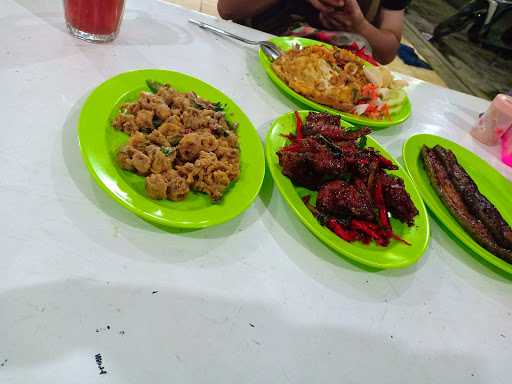 Happy Seafood Medan 10