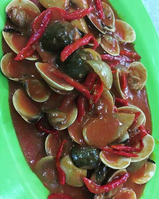 Happy Seafood Medan 9