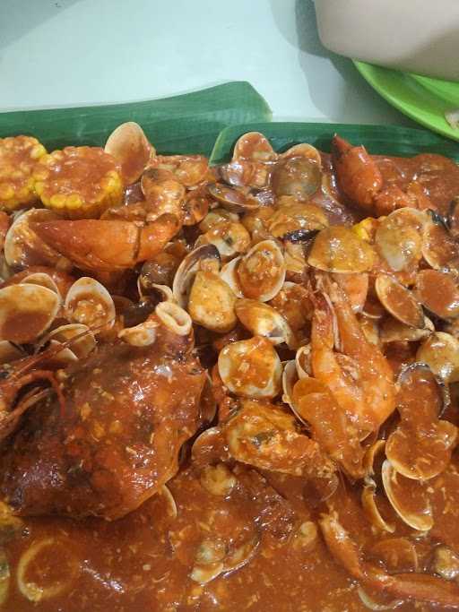 Happy Seafood Medan 5