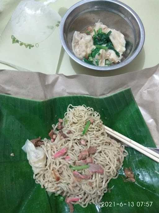 Mie Pangsit Ahuat 5