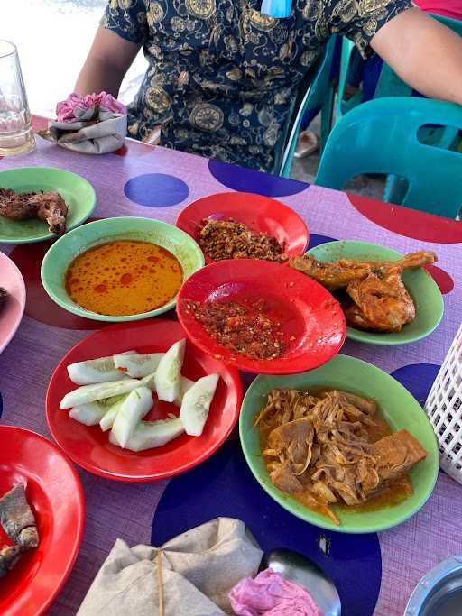 Warung Nasi Kamboja 9