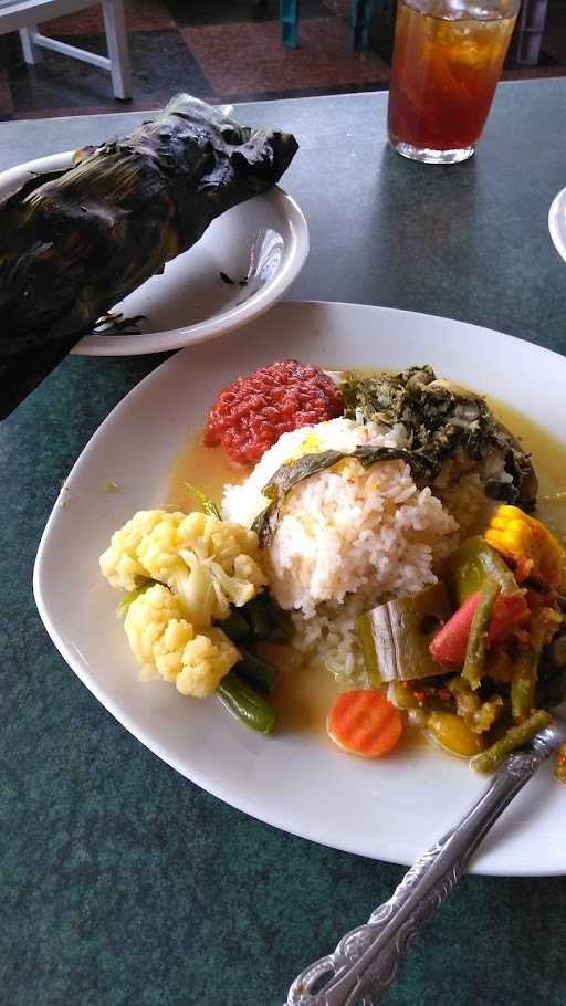 Warung Nasi Barkah 5