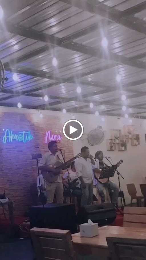 Akustik Nira 2