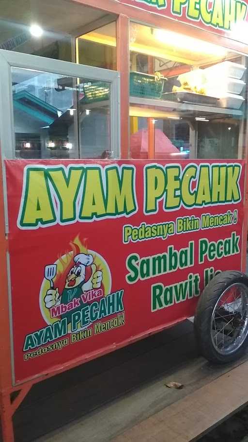 Ayam Pecak Mbak Vika 8