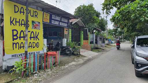 Dapur Khas Batak Manado 3