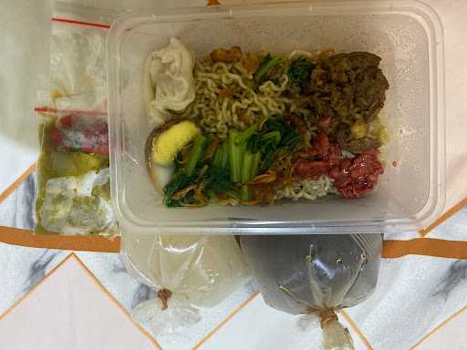 Mie Pangsit Rida Chen 1