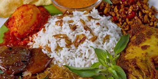 Nasi Uduk Maknyuss 2