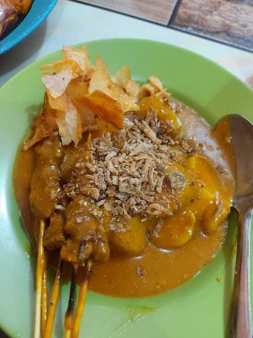 Sate & Mie Rebus Kasuari 6