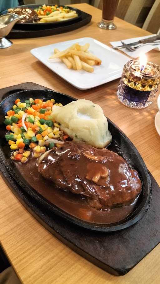 Steak 21 - Medan Sunggal 8