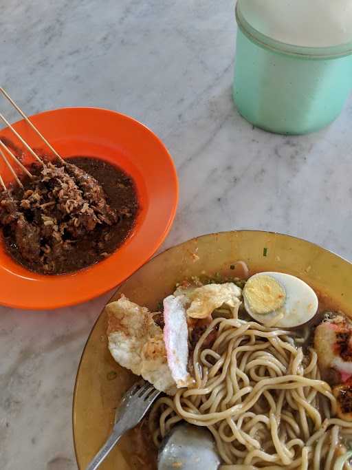 Aheng E-Mie & Sate 2