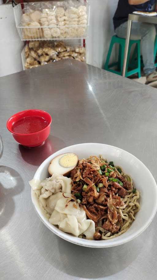 Mie Pangsit Ahai 4