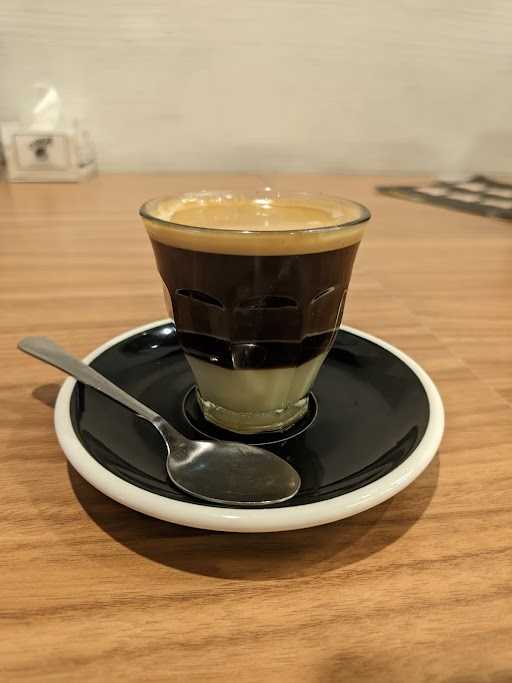 D'Raja Coffee Multatuli 6