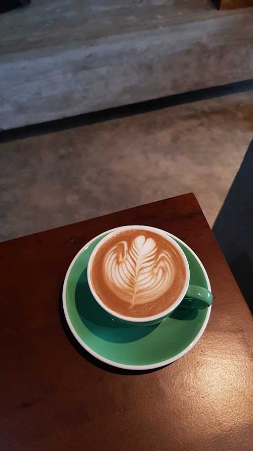 Summa Coffee Bar & Roastery 4