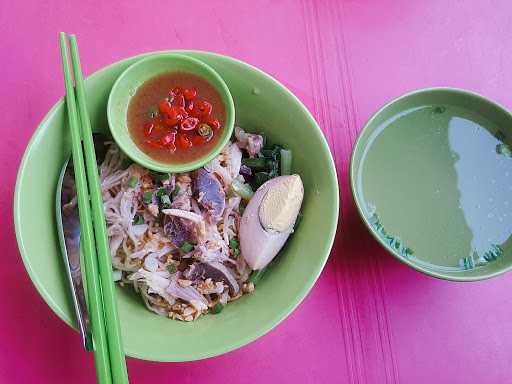 Mie Ayam Montok 2