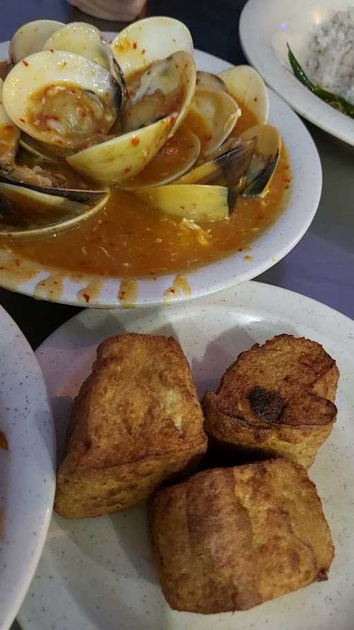 Rumah Makan Mbak Bolek 9