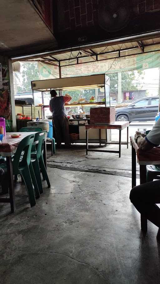 Rumah Makan Ranah Minang 1