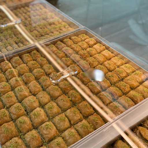 Halil Baklava Patisserie 6