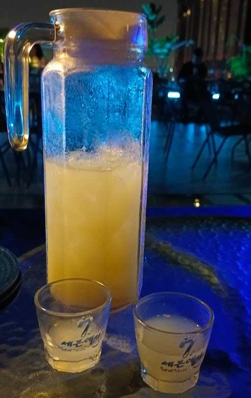 Cello Skypool & Lounge Bar 7