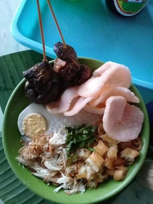 Bubur Ayam Pengusaha Muda Khas Bandung 7