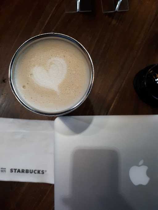 Starbucks - Cambridge City Square 8