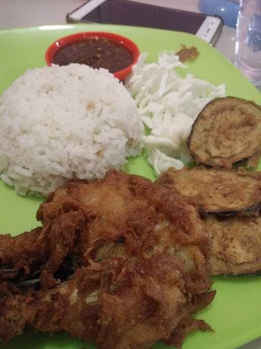 Ayam Penyet Prano 1