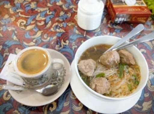 Bakso Lapangan Tembak 4