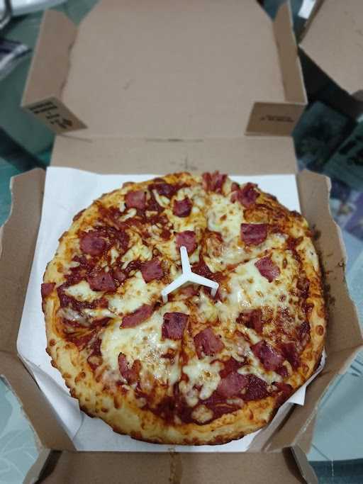 Domino'S Pizza 1